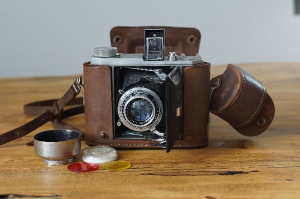 アンティークカメラ : Studio Okamoto の 徒然日記