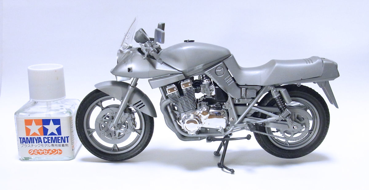 1/12 GSX1100S カタナ 1 組み立て : シン・シリウスまで8.6光年
