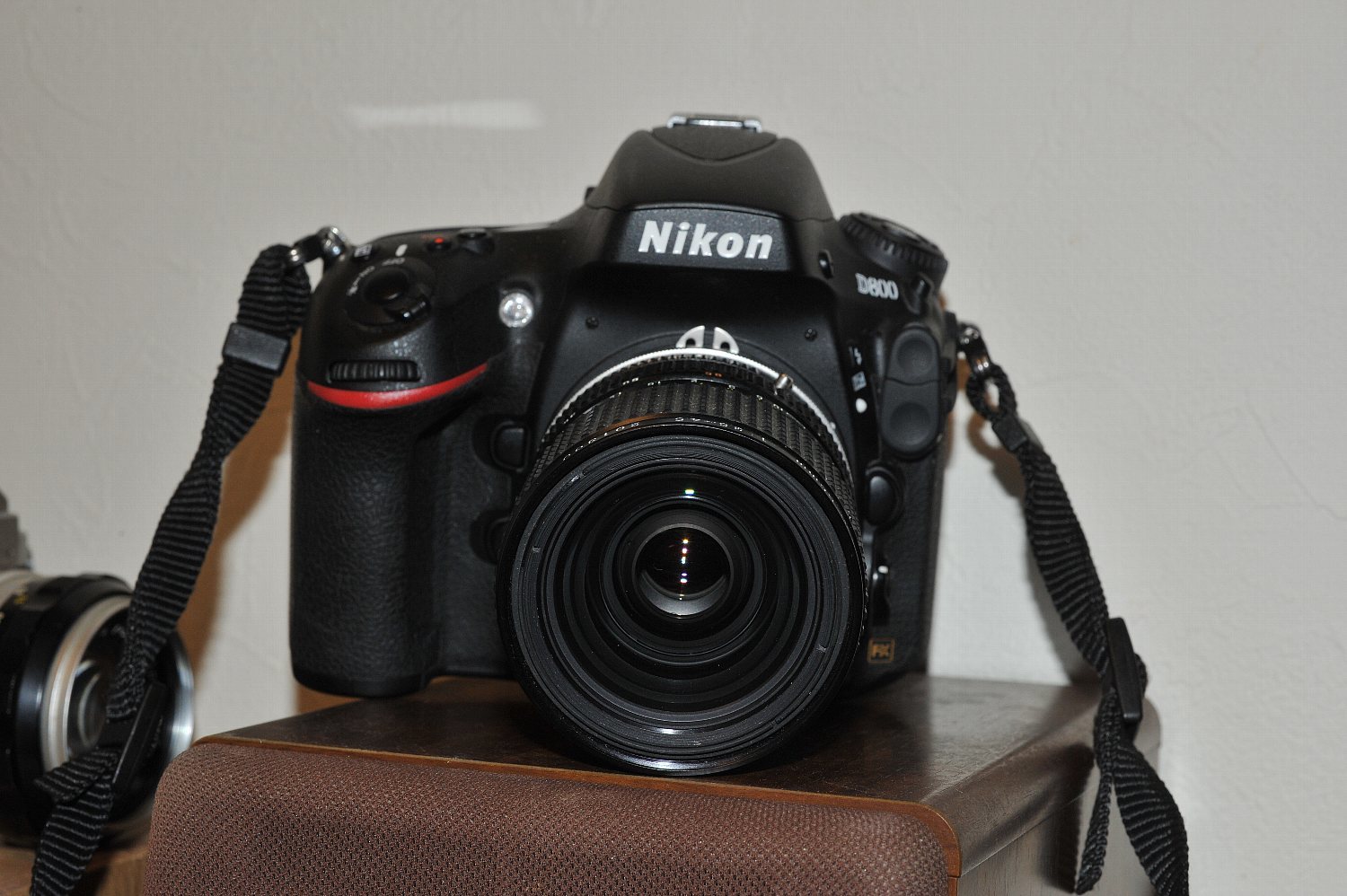 Zoom-Nikkor 28-85mm F3.5-4.5 は 難しい : nakajima akira's photobook