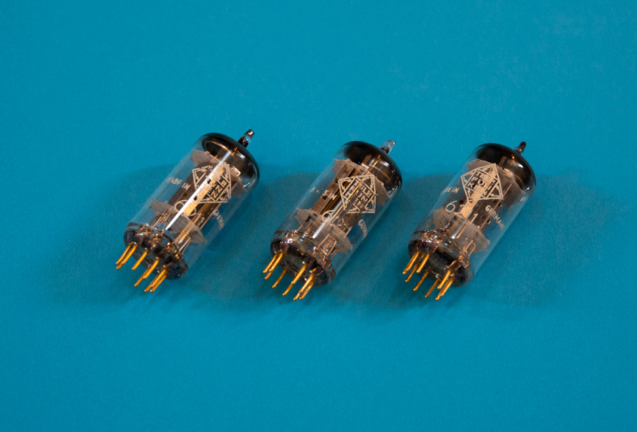 Telefunken 6211 : 信心過ぎて極楽通り越す