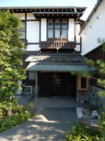 吉田鉄郎の光風亭 : 日日日影新聞 (nichi nichi hikage shinbun)