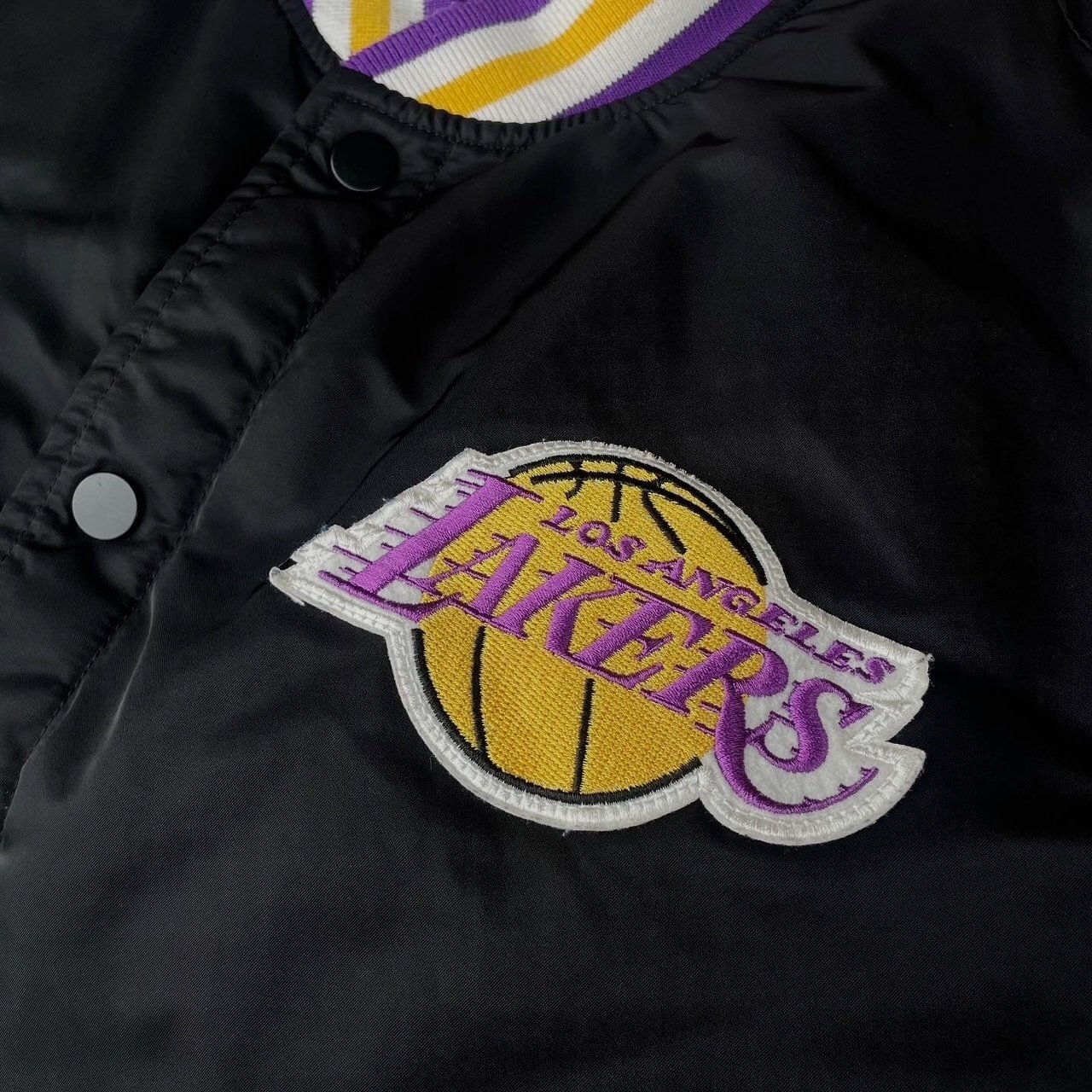 NBA LAKERS レイカーズ ナイロンスタジャン レブロンジェームス 23 NO