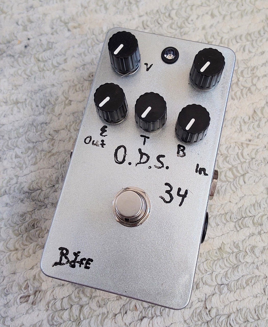 製品レビュー Russian Big Muff Army Black