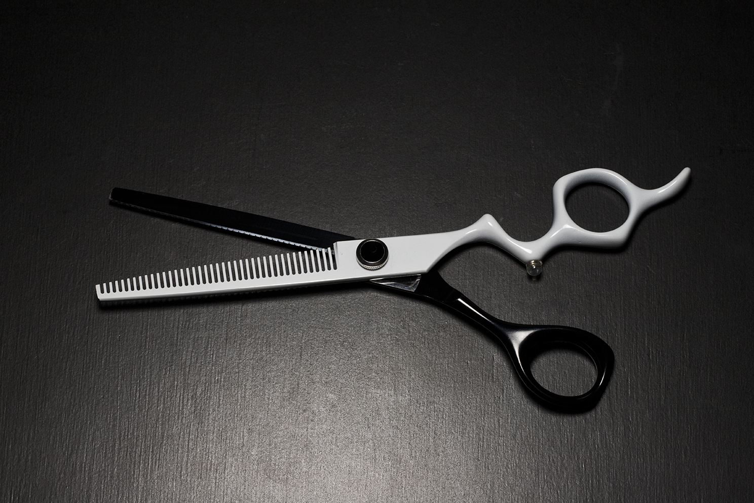 切れ味抜群✨️プロ用カットシザーハサミ✂トリマートリミングペット