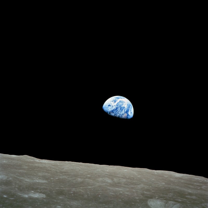 How NASA's Iconic 'Earthrise' Photo Was Shot | PetaPixel