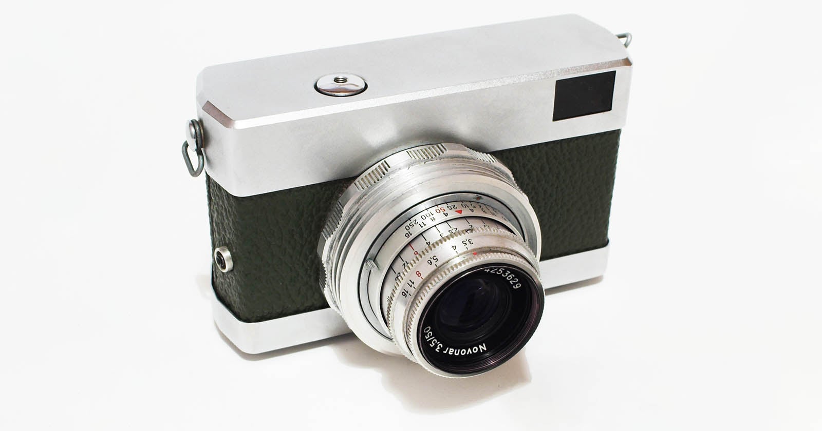 Carl Zeiss Werra: An East German Bauhaus Fantasy Come to Life