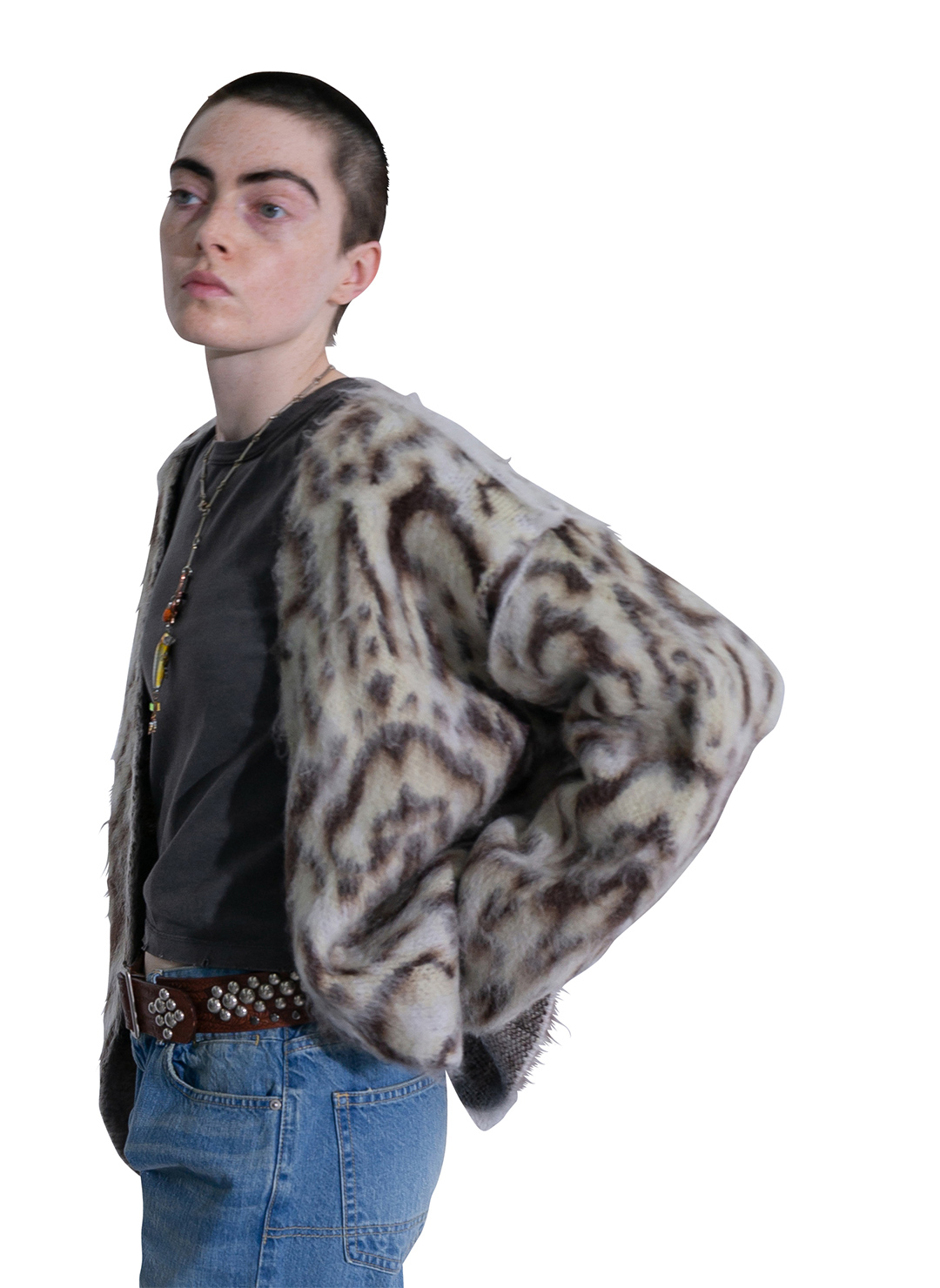 Wide Slit Cardigan/White｜PERVERZE | パーバーズの公式オンラインストア