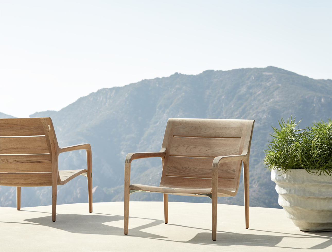 Franck Lounge Chair | Sutherland Furniture