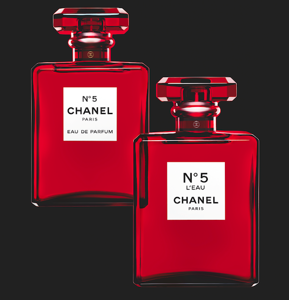 CHANEL N°5: cloaked in red for Christmas! See 5 fabulous