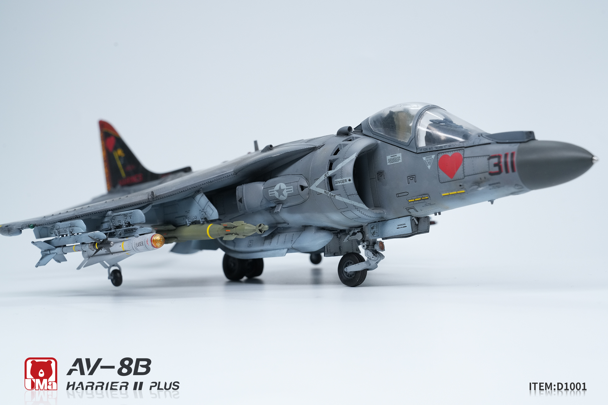 UMa Model 1/48 US D1001 AV-8B Harrier II Plus Attack Aircraft