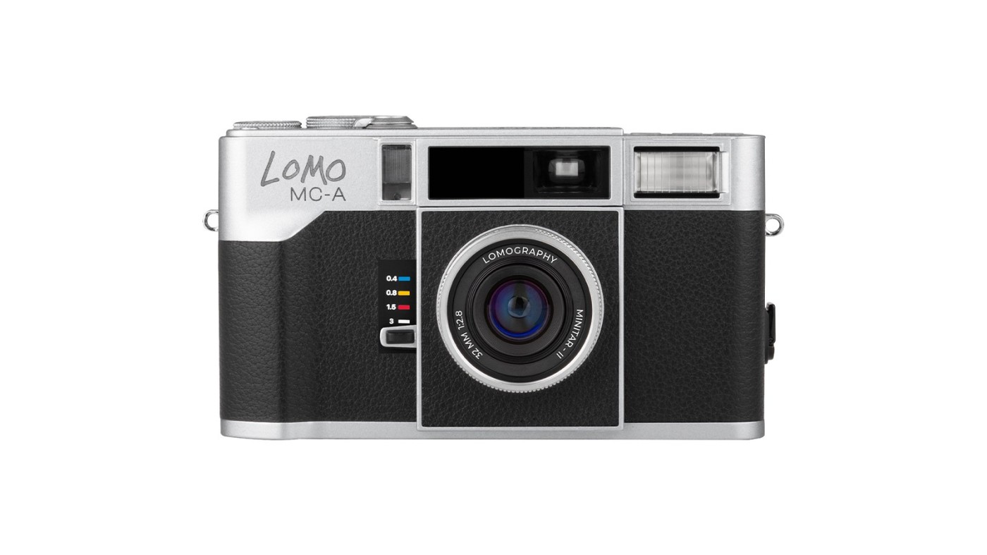 ロモグラフィー、オートフォーカスを搭載した35mmコンパクトフィルム