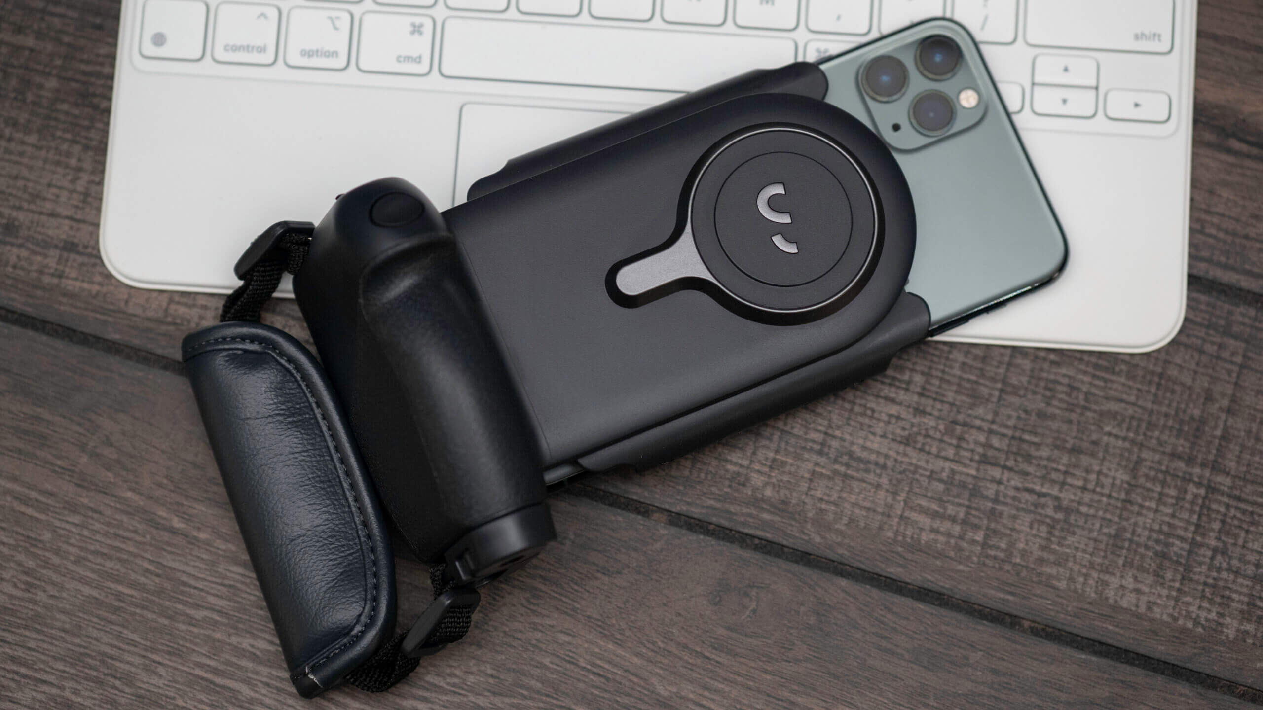 ShiftCam ProGrip review: A must-have for smartphone photographers