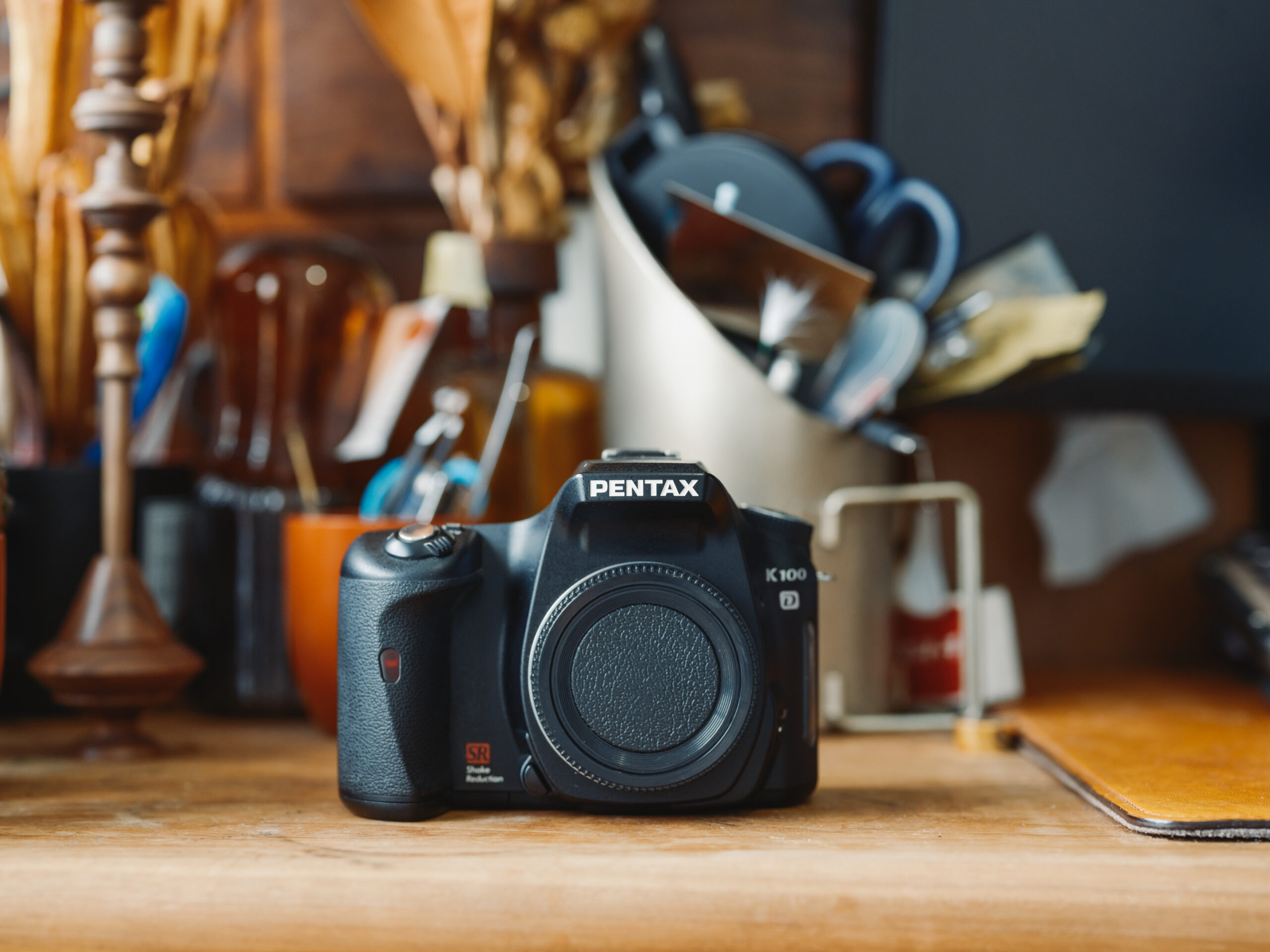 今だからこその一眼レフ。PENTAX “K100D”レビュー | NocTone