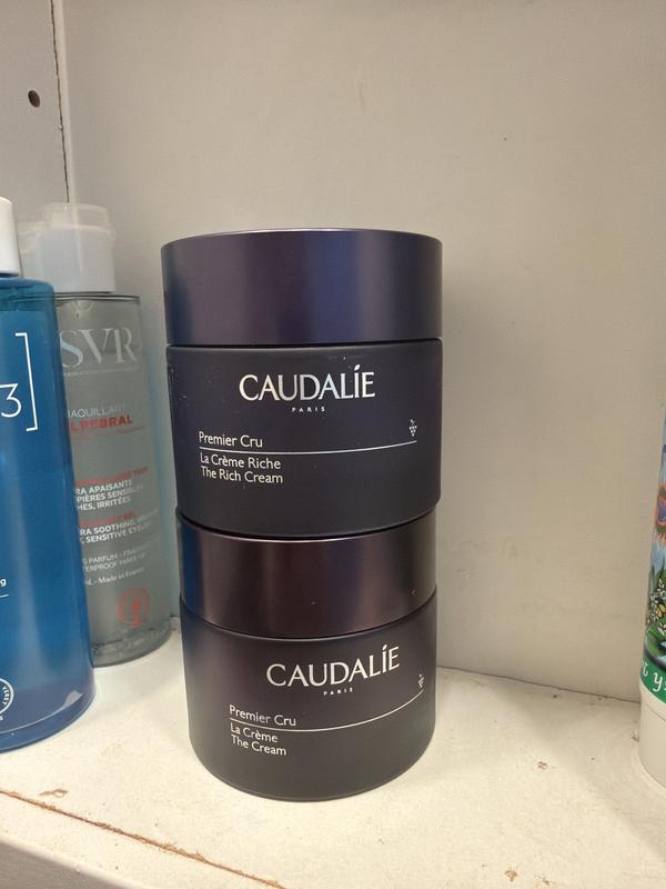 b35b9700-4f81-5996-8a45-