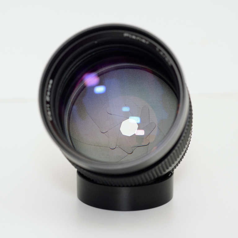 Contax Carl Zeiss 85mm 1.4 - fleckintosh