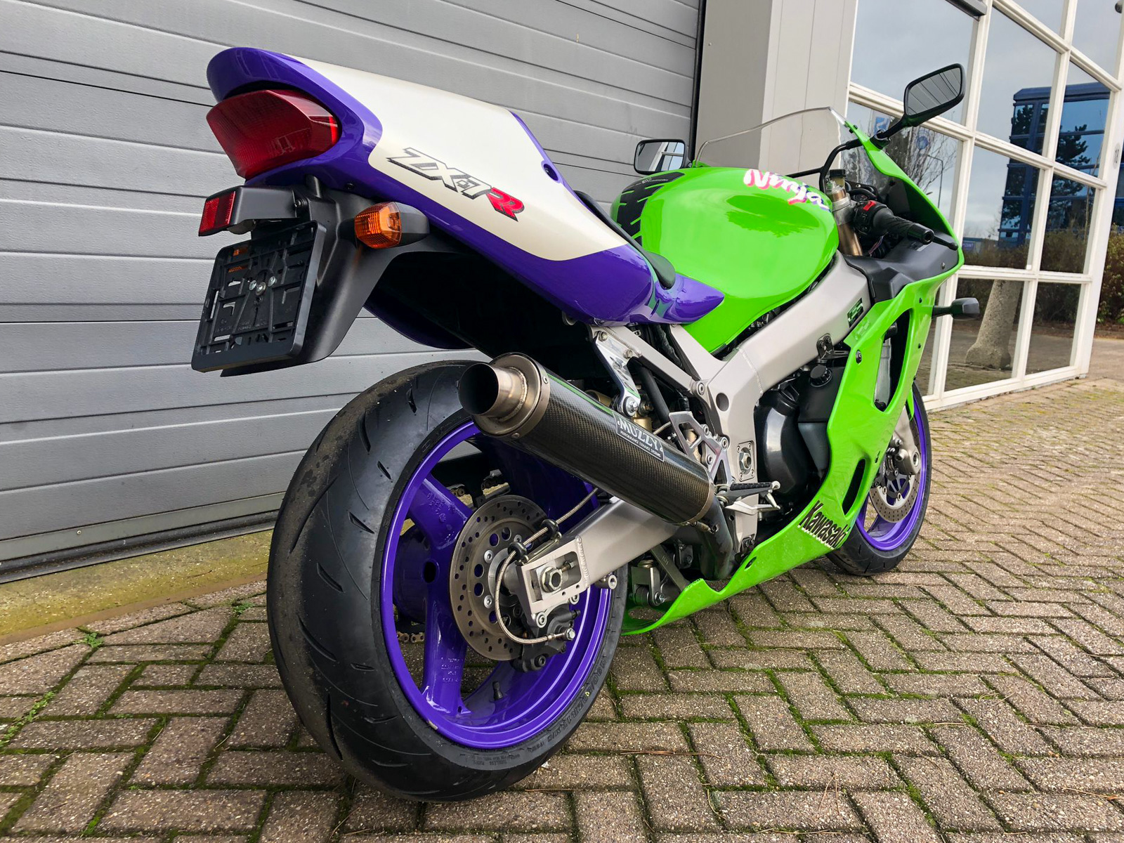 1996 Kawasaki ZX-7RR N1 – Iconic Motorbike Auctions