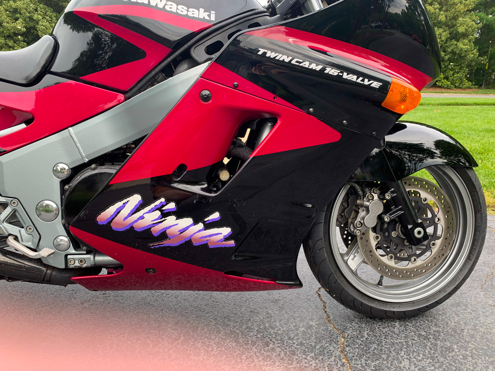 1991 Kawasaki Ninja ZX-11 – Iconic Motorbike Auctions
