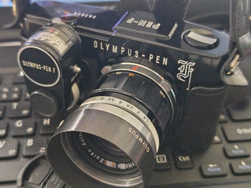 OLYMPUS PEN-Fはやっぱり物凄いカメラだった。MARIX AirColor 100D