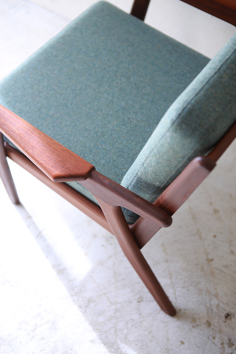 Easy Chair by Danish Design | phono | 金沢 北欧 中古家具