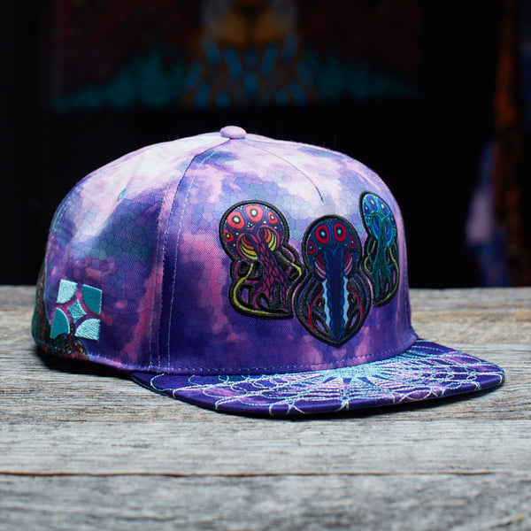 Psychedelic Jellyfish Nimbus Hat V2| Visionary Artwork – Phil