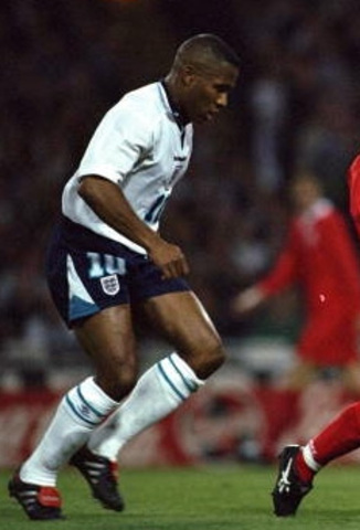 コリンシアン レス・ファーディナンド フィギュア ＜ OKAフットボール