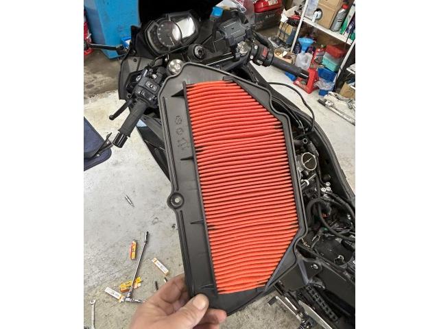 ニンジャ ZX6R 点火プラグ交換 エンジンオイル交換 オイル