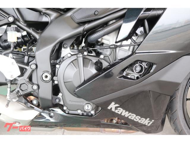 カワサキ Ninja ZX－25R ABS ブラック ノーマル｜（株