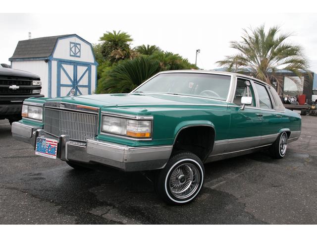 キャデラック フリートウッドの価格・新型情報・グレード諸元 価格.com