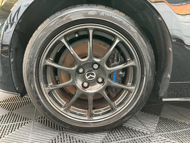 マツダ ロードスター 990S ブレンボキャリパー RAYS製16