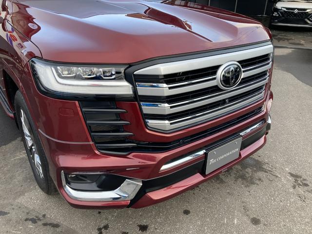 TOYOTA LAND CRUISER ZX | 2023 | WINE M | 26000 km | details