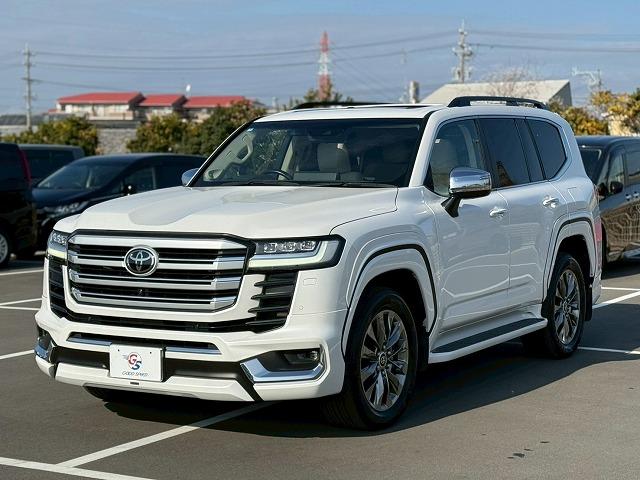 TOYOTA LAND CRUISER ZX | 2023 | PEARL WHITE | 53000 km | details