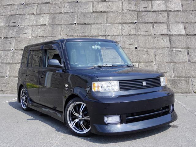 トヨタ bB Z Xバージョンオール新品オリジナルフルエアロ