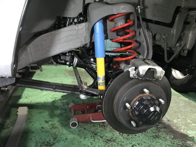 スズキ ジムニー（JB64/74）スプリング交換＆BILSTEINダンパー交換