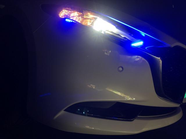 マツダ MAZDA3 ヘッドライトイルミネーション 取付｜グーネットピット