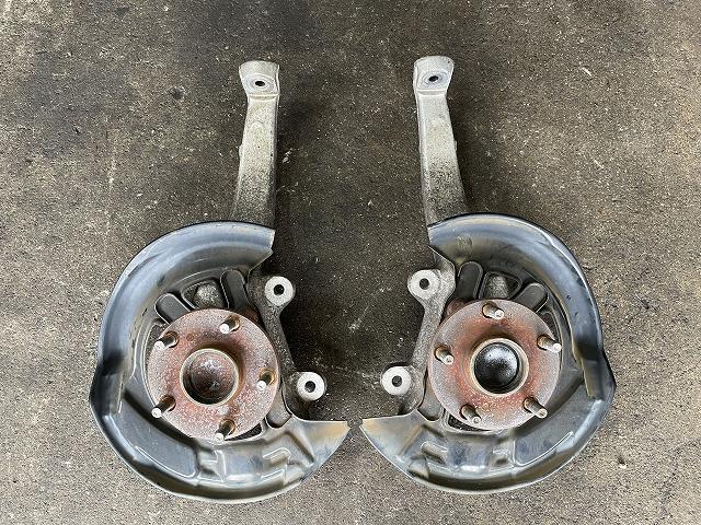 滋賀オートライフハノ トヨタ「マークX」(130系)の持込ナックル交換