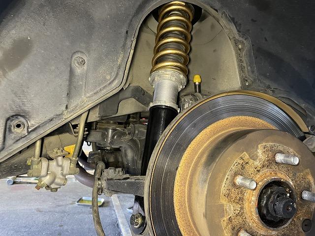 滋賀オートライフハノ プレジデントの持ち込み車高調の取付＆フロント