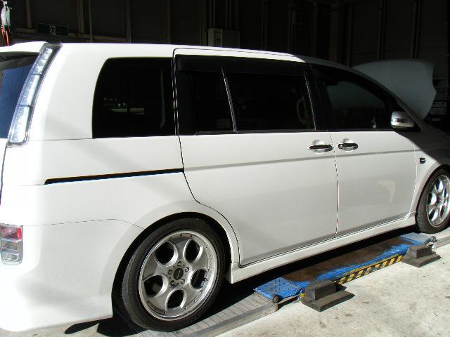 トヨタ アイシス 持ち込み車高調取り付け アライメント 持ち込みパーツ