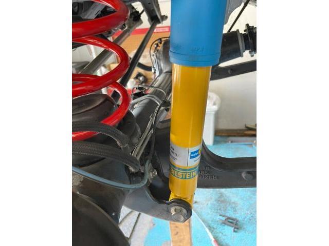 ジムニーJB64 津田レーシングDAMSELユーロサスペンションキット取付