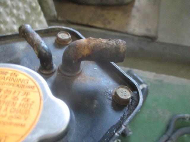 スバル インプレッサ WRX 加圧タンク 部品番号 部品 変更 素材 樹脂