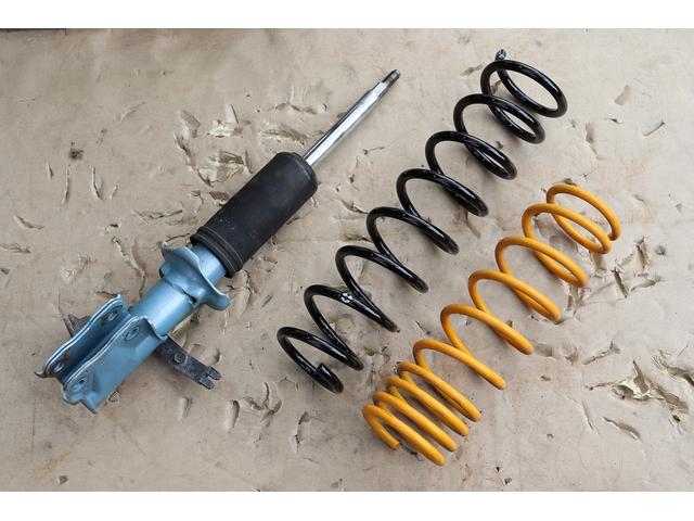 三菱 パジェロミニ H58A リフトアップスプリング交換 リフトUP サス