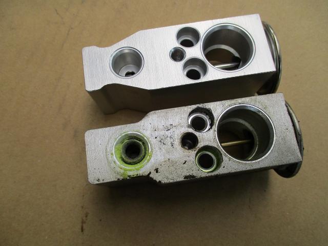 suzuki スズキ アルトラパン HE21S エアコン修理 リビルト