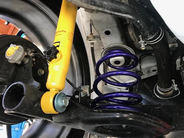 HE12 ノート e-power nismo S ショック交換 スプリング交換 1G締め