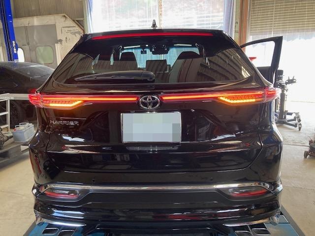 MXUA80 ハリアー テールランプ交換 社外テール取付け【広島市