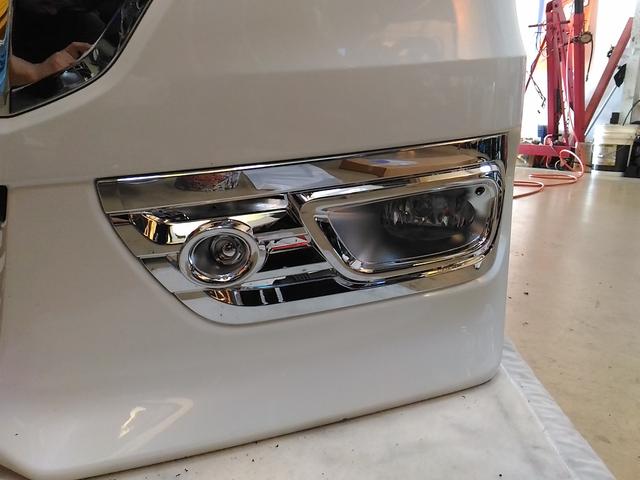 ステップワゴンスパーダ / メッキフォグガーニッシュ取付｜グーネット