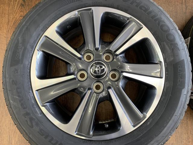 タイヤ交換に！トヨタ ノア/ヴォクシー 純正 16インチ ｜グーネット