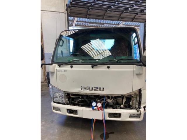 いすゞ エルフトラック エバポレーター交換 エキパン交換 ブロア