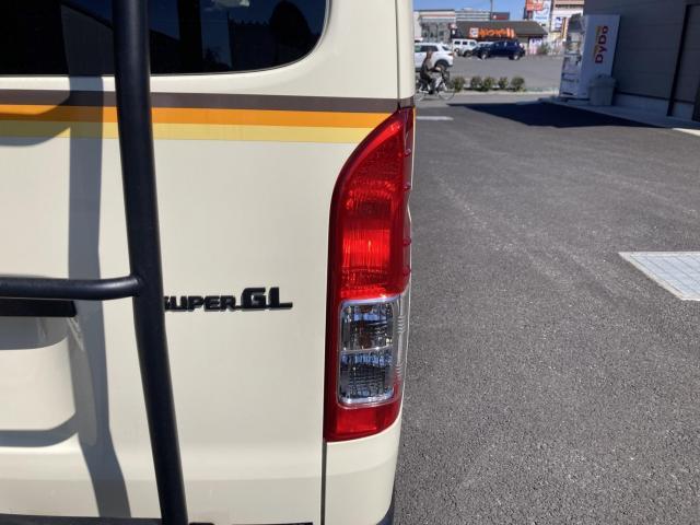 TOYOTA トヨタ ハイエース 千葉県 テールランプ テール CLASSIC