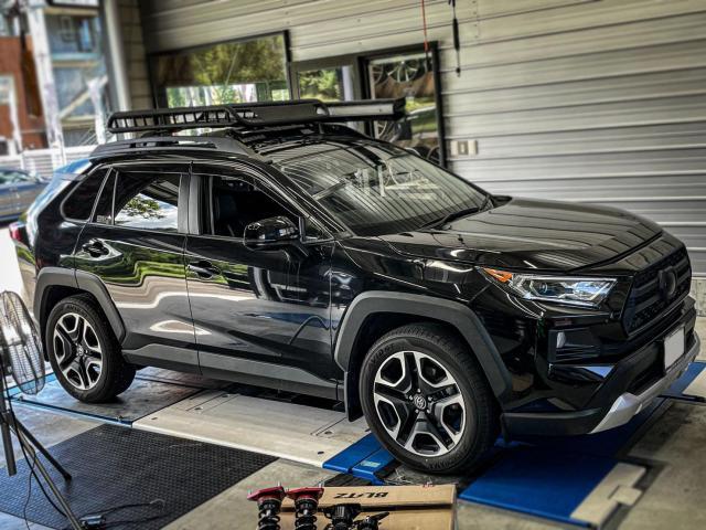 RAV4ローダウンカスタム、ブリッツ製車高調ZZ-R｜グーネットピット