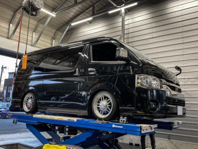 200系ハイエース2WD 玄武RCジョイント＆バンプアジャストタイロッド