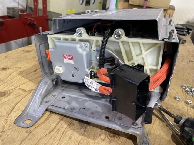 ハイブリッドバッテリー ボルテージセンサー不良 リビルドハイブリッド